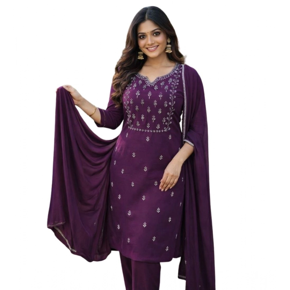 PID-65963-Women-s-Georgette-Ethnic-Motif-V-Neck-Three-Quarter-Sleeve-Kurti-With-Pant-Dupatta-Set-M-1000x1000-1.webp