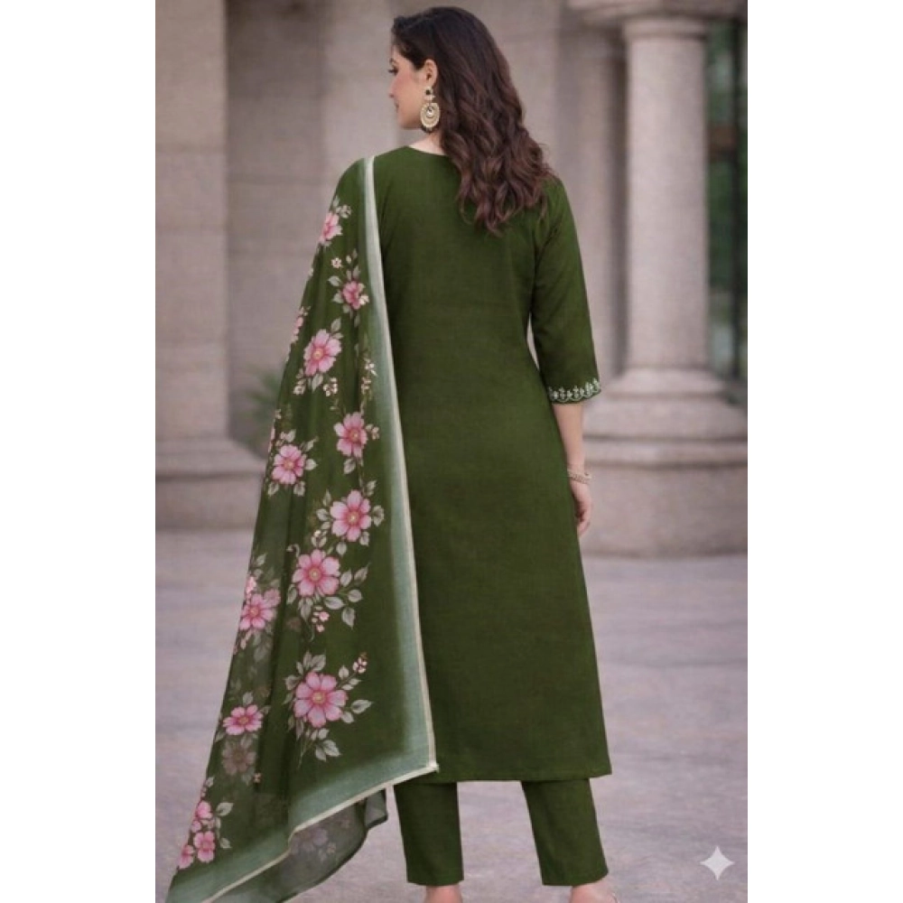 PID-65969-Women-s-Chanderi-Silk-Ethnic-Motif-V-Neck-Three-Quarter-Sleeve-Kurti-With-Pant-Dupatta-Se-1000x1000-1.webp