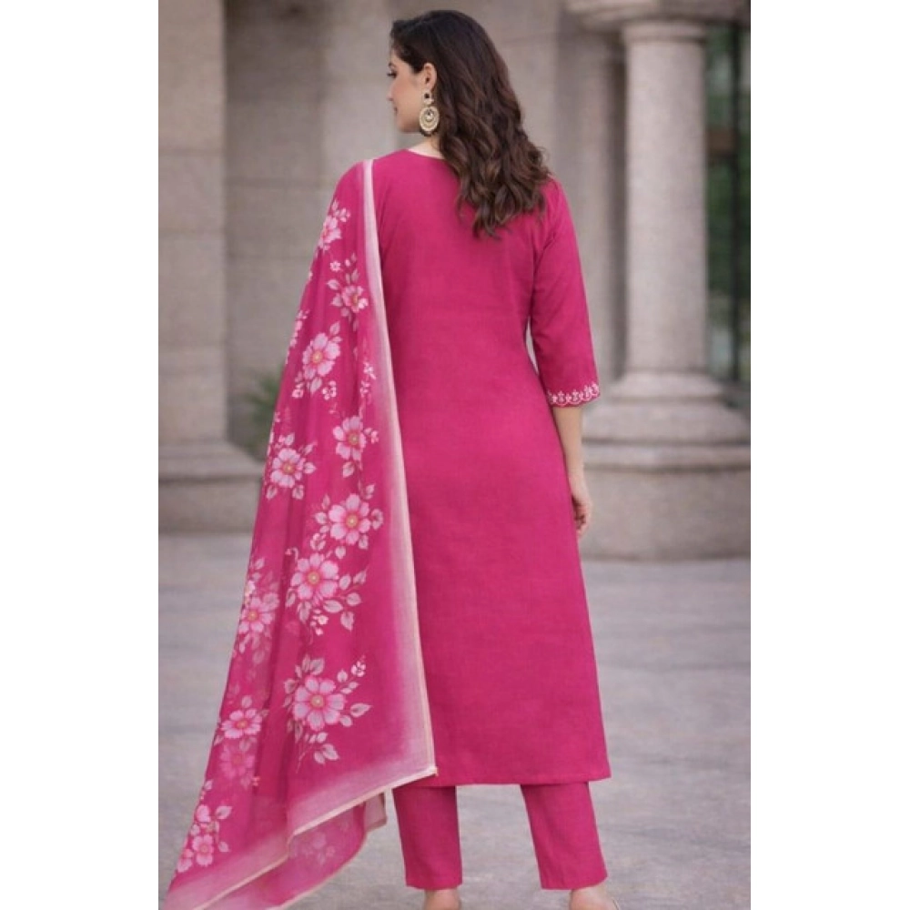 PID-65970-Women-s-Chanderi-Silk-Ethnic-Motif-V-Neck-Three-Quarter-Sleeve-Kurti-With-Pant-Dupatta-Se-1000x1000-1.webp
