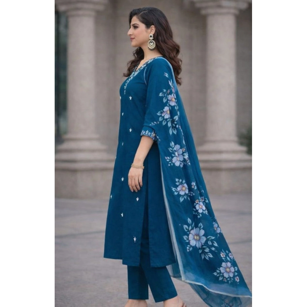 PID-65972-Women-s-Chanderi-Silk-Ethnic-Motif-V-Neck-Three-Quarter-Sleeve-Kurti-With-Pant-Dupatta-Se-1000x1000-1.webp
