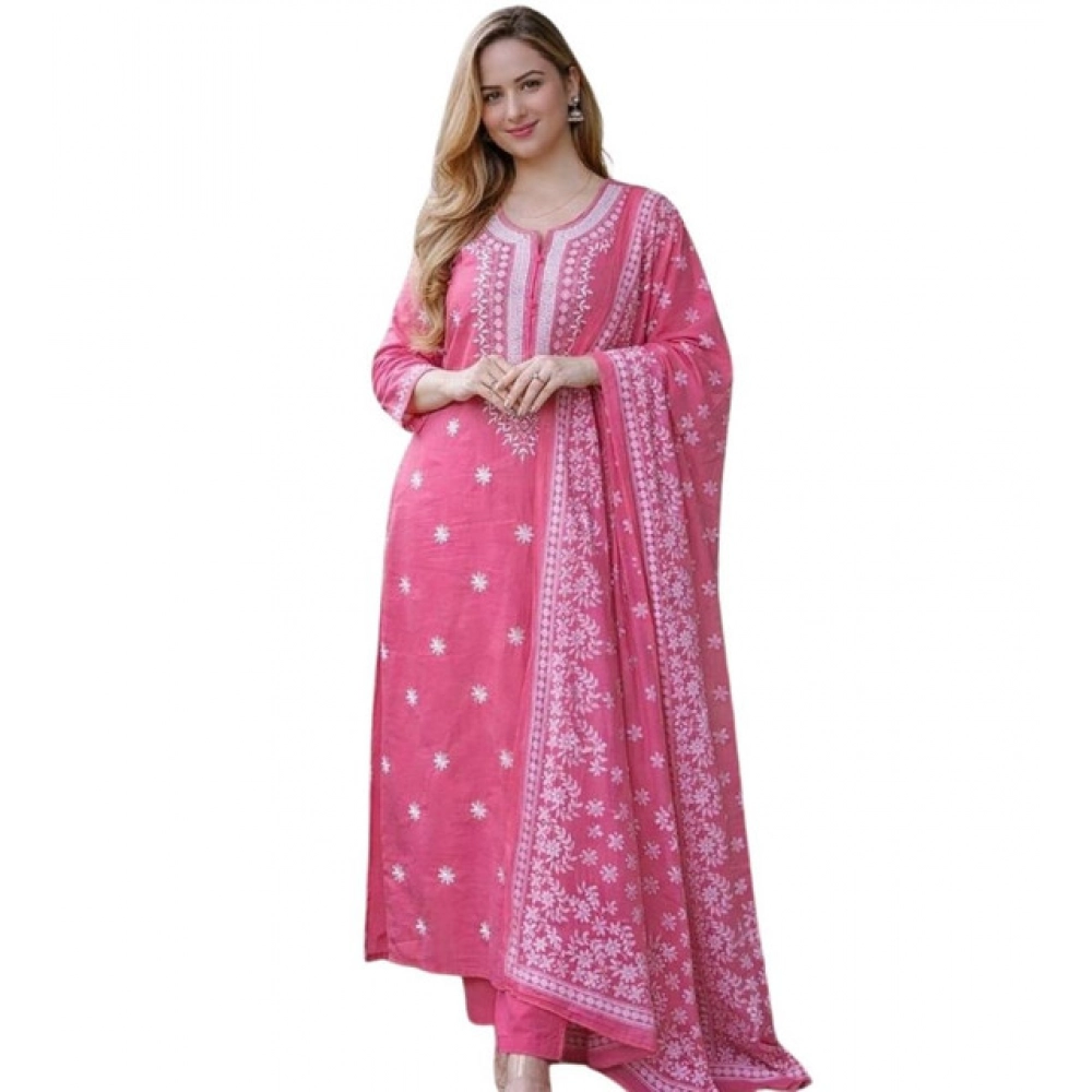 PID-65976-Women-s-Chanderi-Silk-Ethnic-Motif-Notch-Three-Quarter-Sleeve-Kurti-With-Pant-Dupatta-Set-1000x1000-1.webp