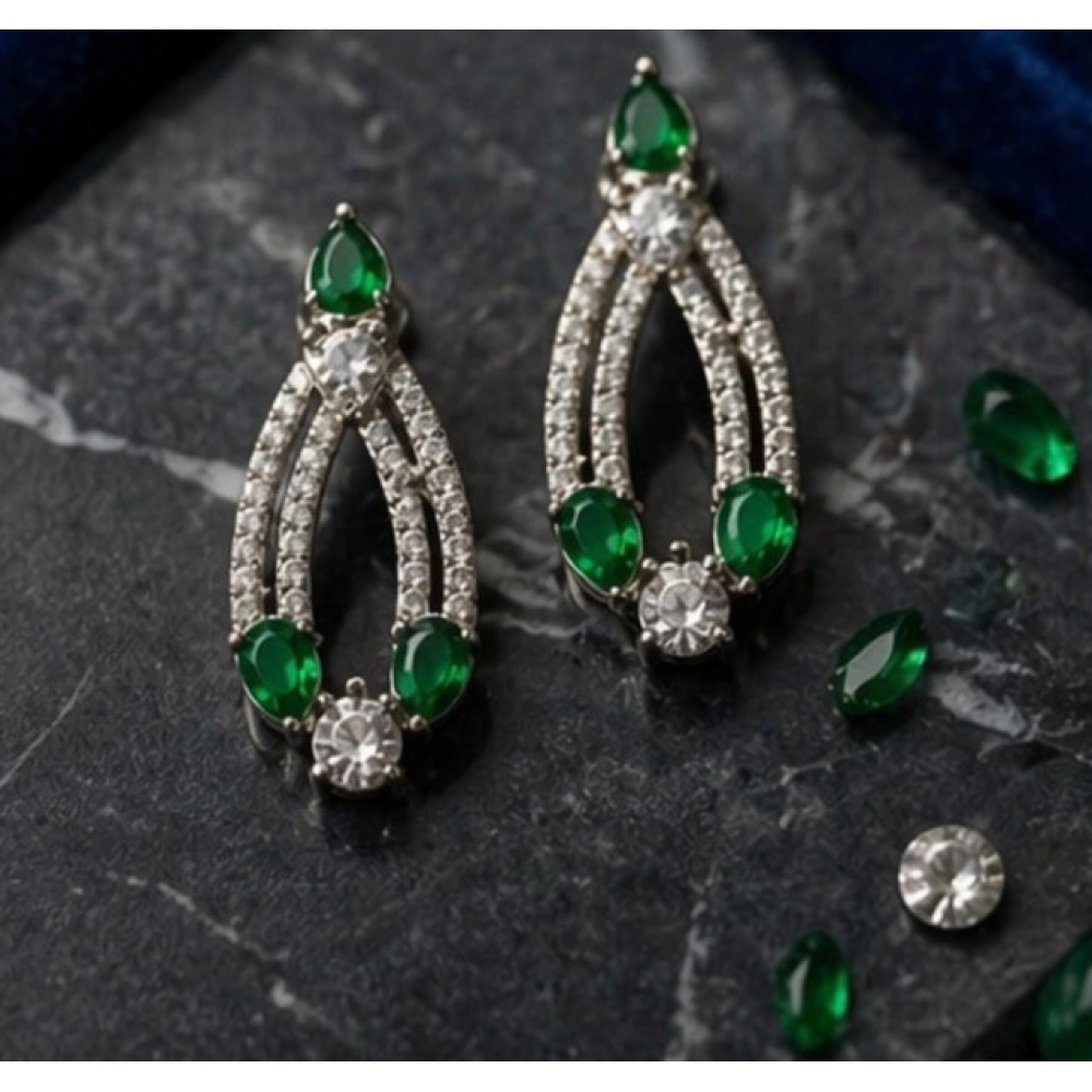 PID-66309-Women-s-Brass-Silver-Plated-Necklace-set-Green-1-1000x1000-1.webp