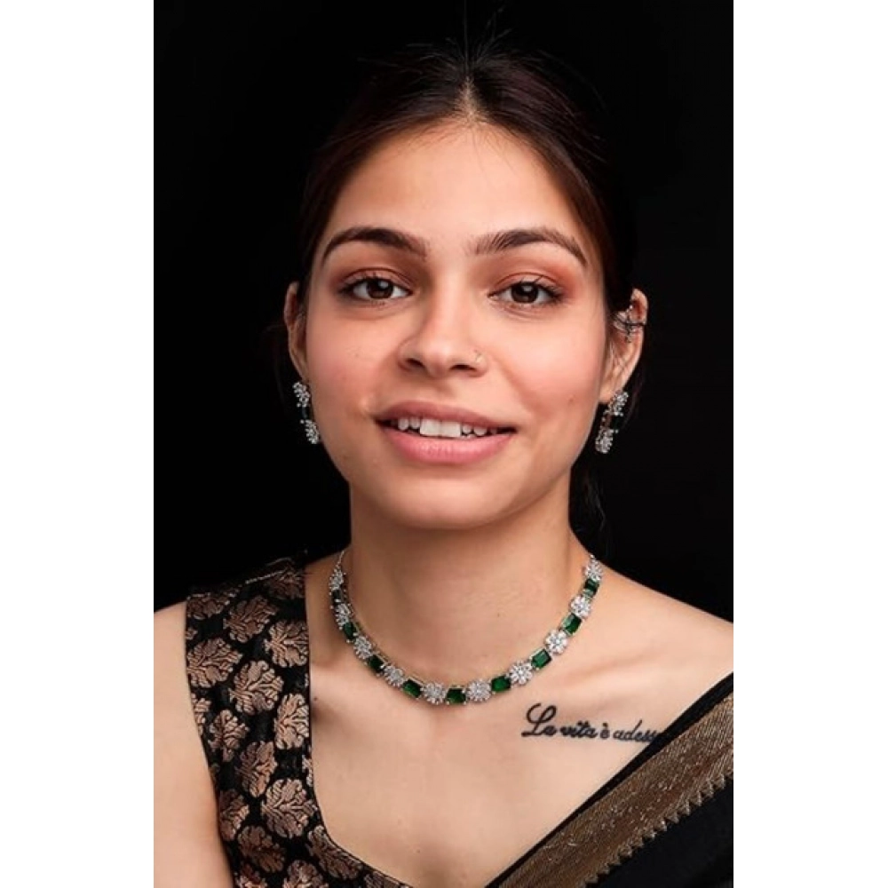 PID-66315-Women-s-Brass-Silver-Plated-Necklace-set-Green-1-1000x1000-1.webp